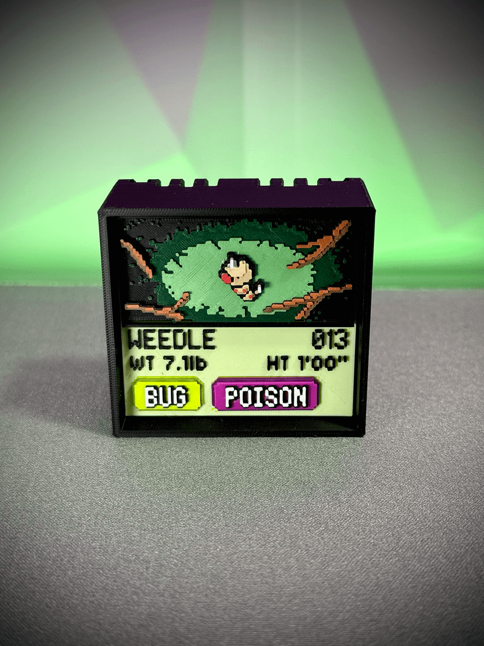 PokeBox Coleccionable Weedle #013